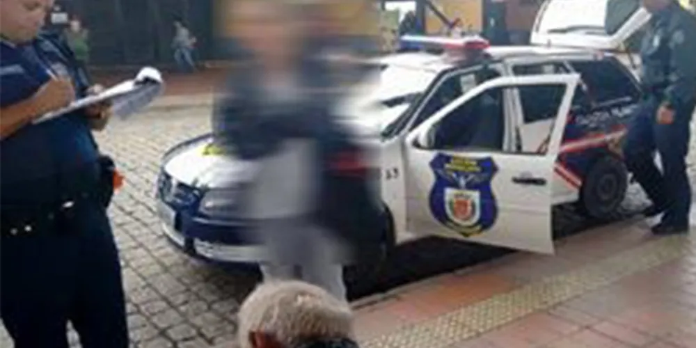Imagem ilustrativa da imagem Idoso mostra órgão genital em ônibus e é preso pela 2ª vez