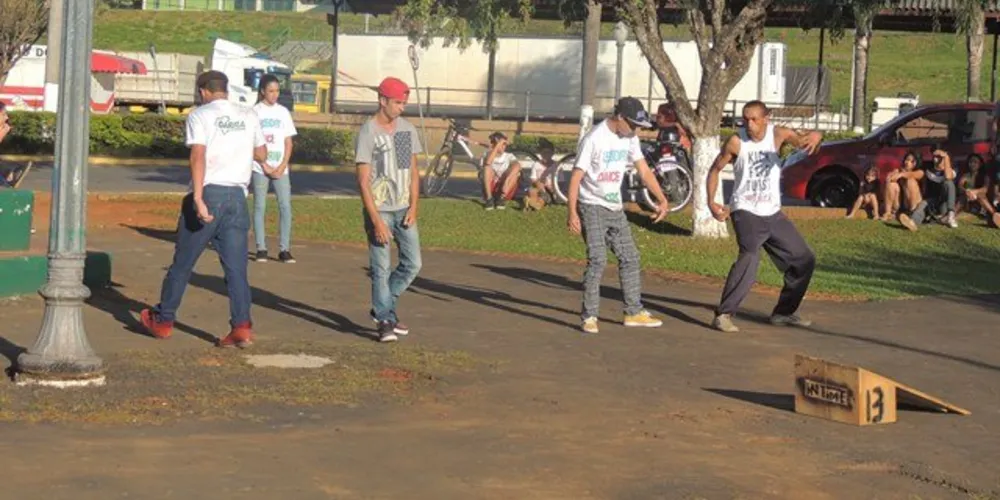 Imagem ilustrativa da imagem Conexão Hip Hop integra jovens da região