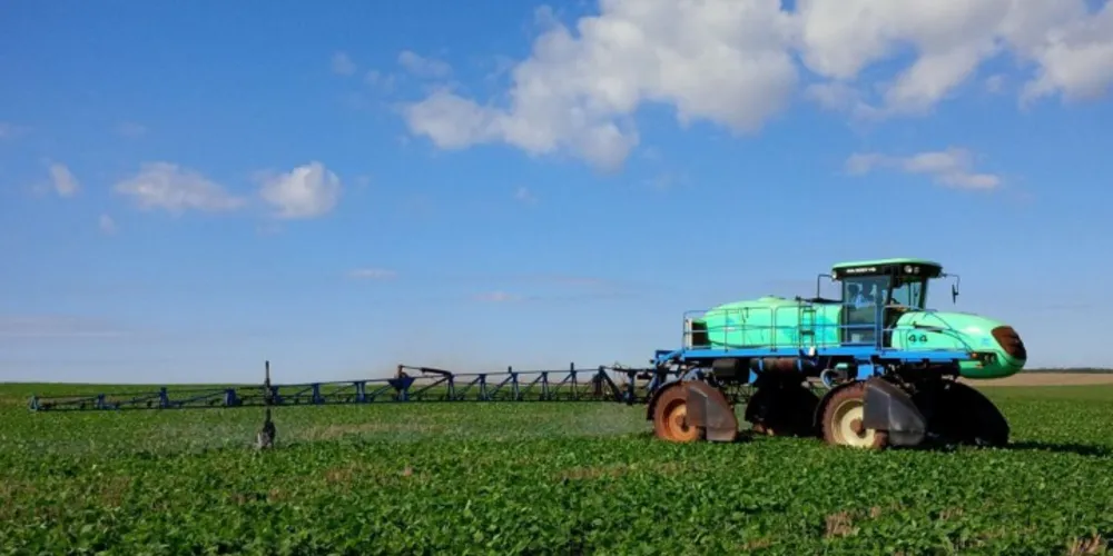 Imagem ilustrativa da imagem Máquinas agrícolas são dispensadas de emplacamento