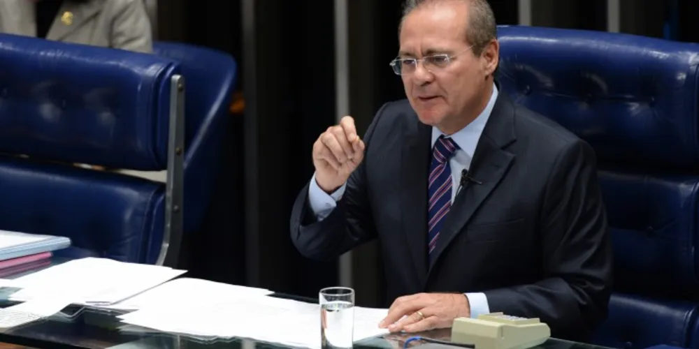 Imagem ilustrativa da imagem Para Renan, não vetar aumento do fundo partidário foi erro