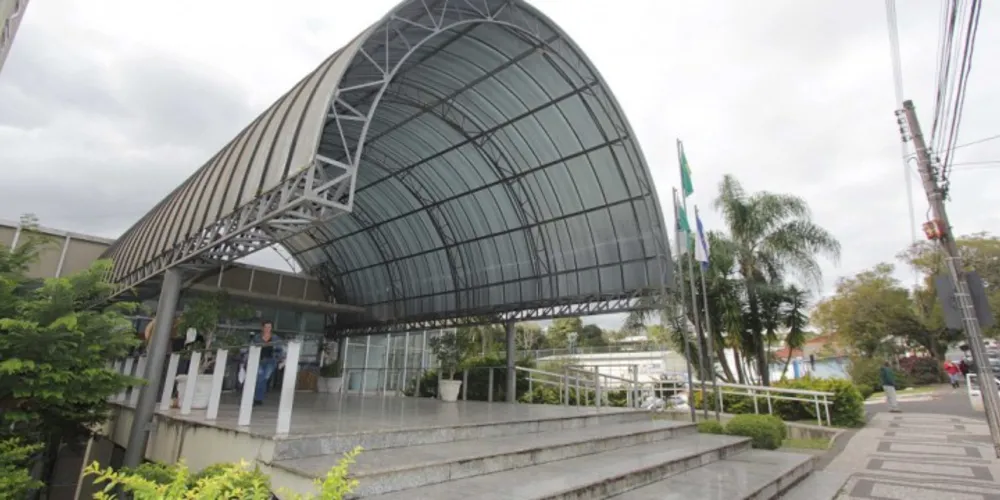 Imagem ilustrativa da imagem Gastos da Câmara com diárias sobem 125% e somam R$ 18 mil