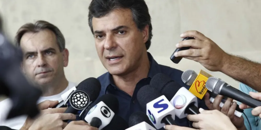 Imagem ilustrativa da imagem Beto Richa sofre pedido de impeachment no PR