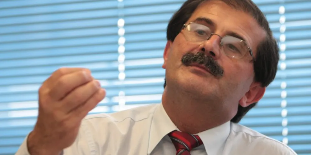 Imagem ilustrativa da imagem João Carlos é cotado para assumir pasta da Educação