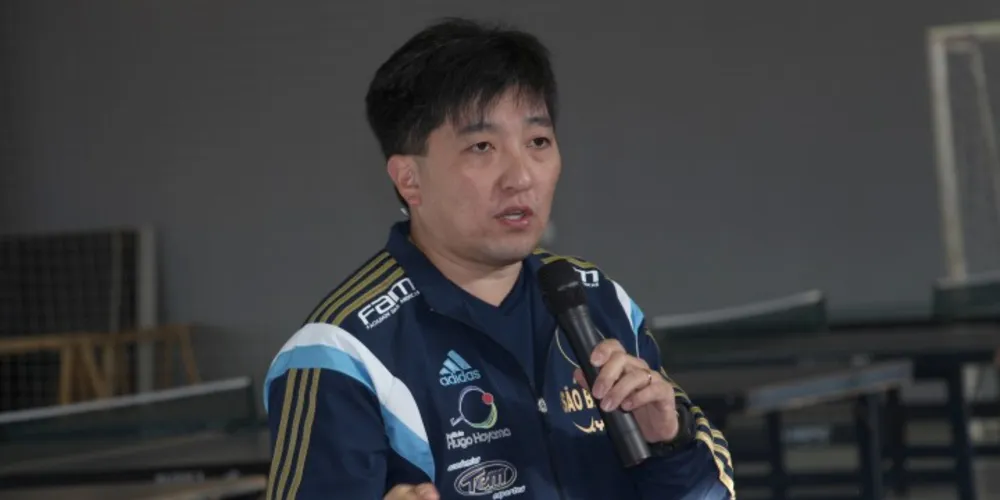 Imagem ilustrativa da imagem Hugo Hoyama realiza clínica para crianças em PG