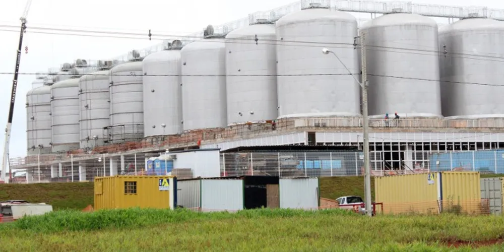 Imagem ilustrativa da imagem Ambev aguarda aval de Richa para inauguração em PG