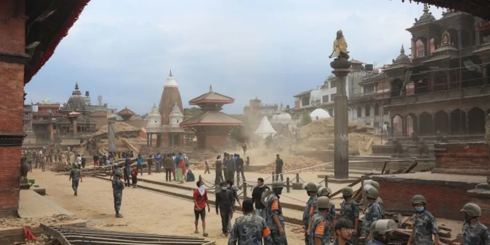 Imagem ilustrativa da imagem Número de mortos em terremoto no Nepal passa de 8 mil