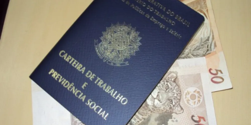 Imagem ilustrativa da imagem Com reajuste de 8,8%, salário mínimo do PR é o maior do país