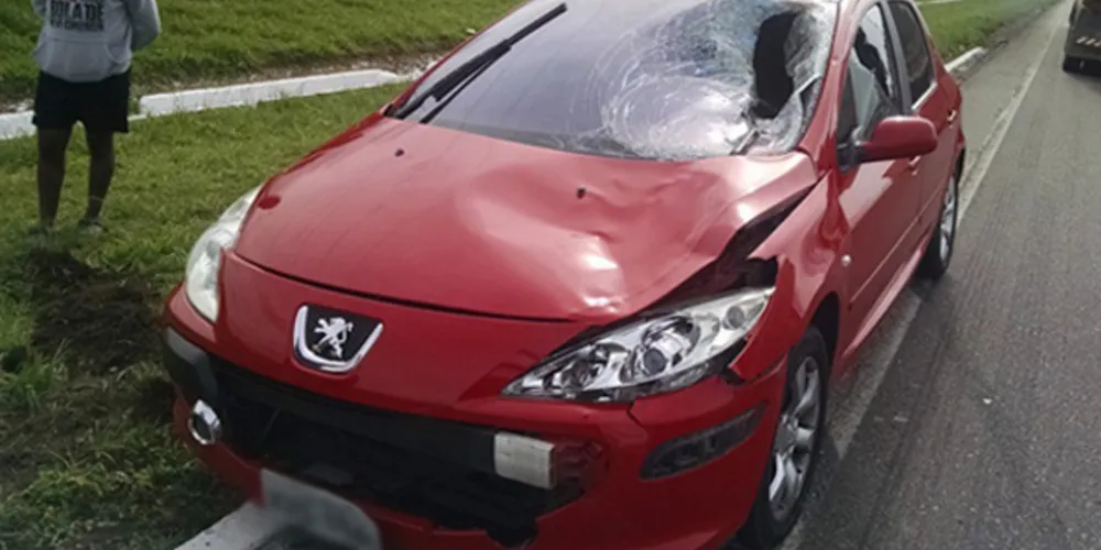 Imagem ilustrativa da imagem Homem fica gravemente ferido após ser atropelado no Contorno