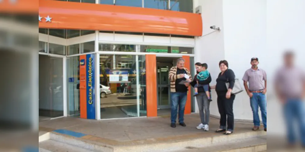 Imagem ilustrativa da imagem Procon de Guarapuava monitora tempo de espera em bancos