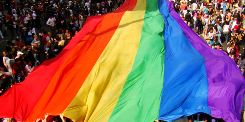 Imagem ilustrativa da imagem Falta de legislação federal dificulta combate à homofobia