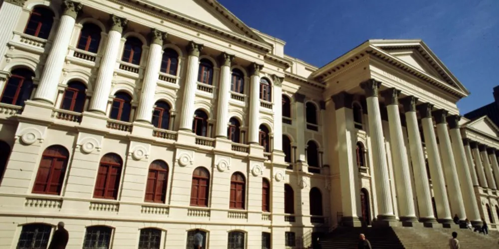 Imagem ilustrativa da imagem Universidades federais podem parar a partir do dia 28 de maio