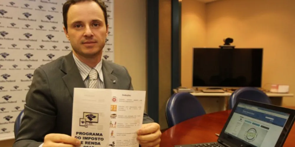 Imagem ilustrativa da imagem Receita Federal restituirá R$ 10,4 milhões na região