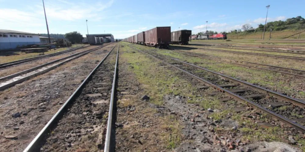 Imagem ilustrativa da imagem Maior entroncamento ferroviário do sul aguarda investimentos