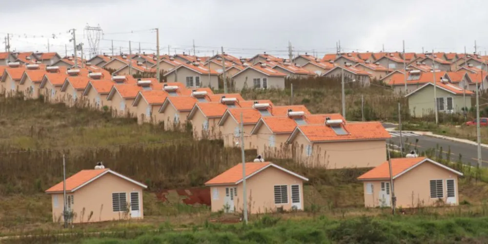 Imagem ilustrativa da imagem Prolar adia entrega de núcleo com 1.127 casas