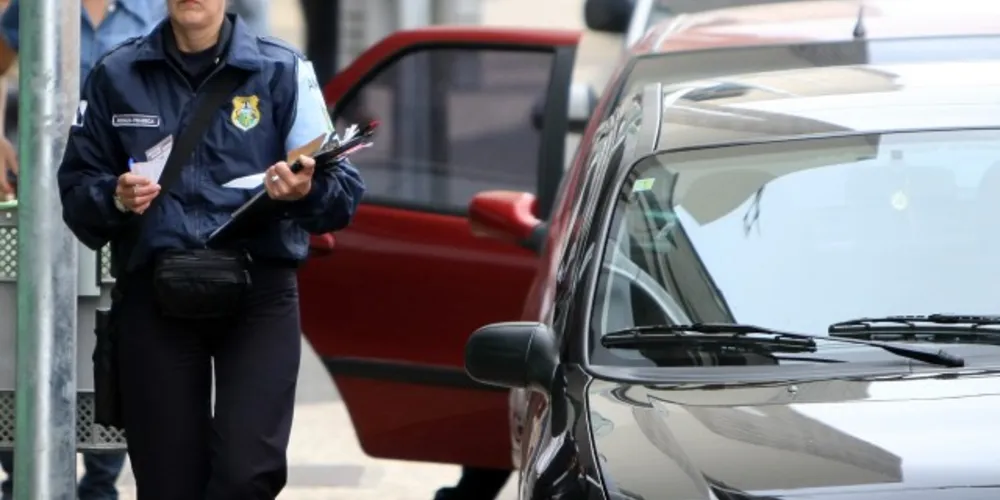 Imagem ilustrativa da imagem Mais 288 vagas de estacionamento entram no EstaR