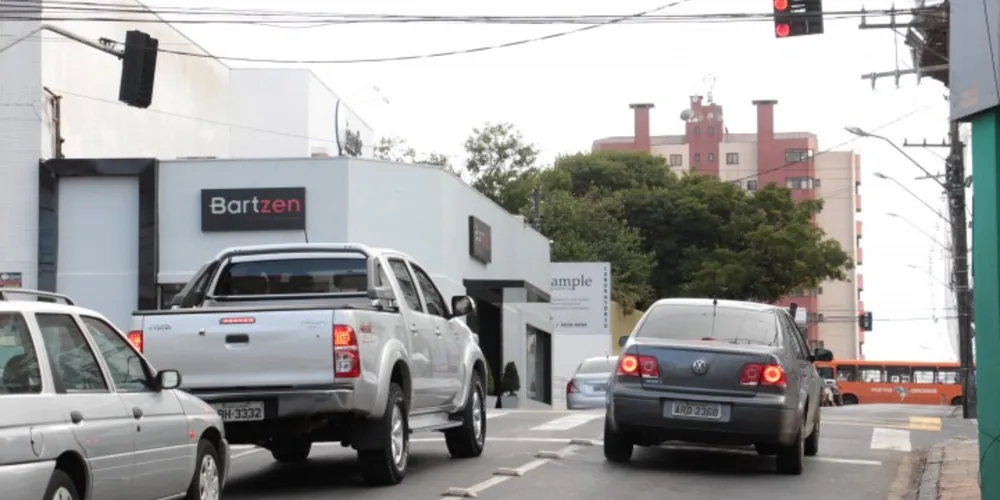 Imagem ilustrativa da imagem Radares em cruzamentos de PG aplicam mais de 4,9 mil multas