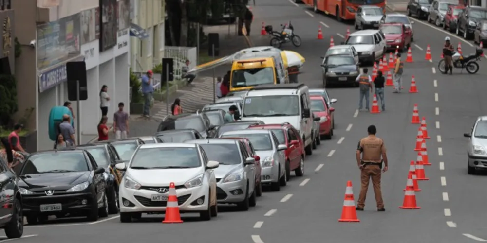 Imagem ilustrativa da imagem Motorista "usa" o nome do irmão e acaba preso em PG
