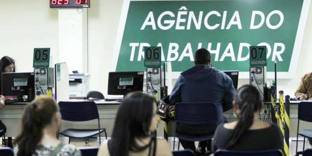 Imagem ilustrativa da imagem Oferta de vagas de emprego cai 35% na cidade