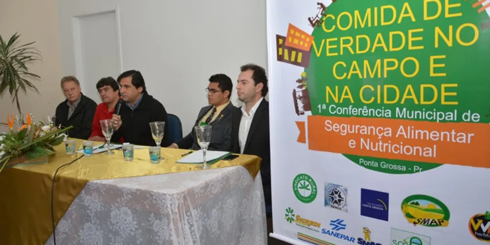 Imagem ilustrativa da imagem Conferência municipal debate alimentação saudável e natural