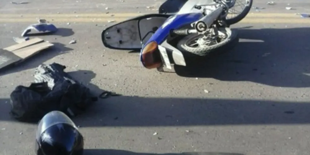 Imagem ilustrativa da imagem Motociclista morre após bater em caminhão na PR-160
