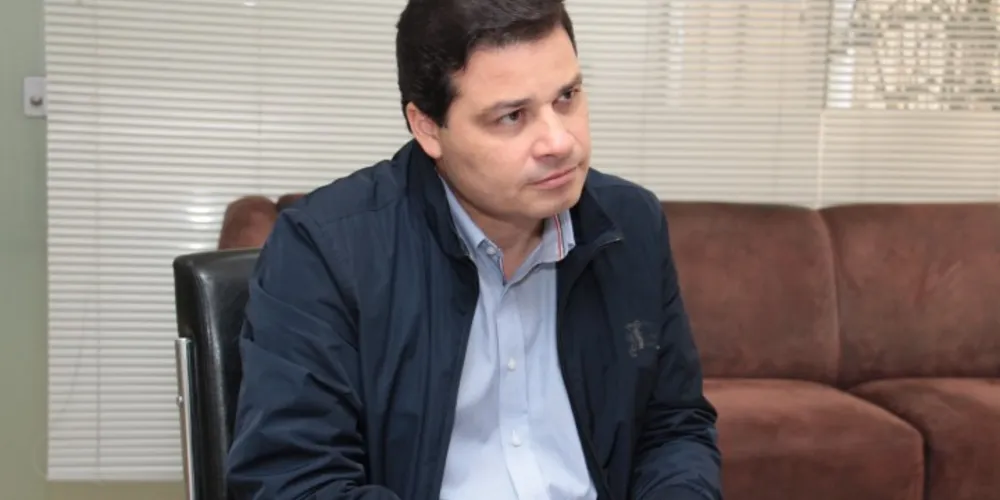 Imagem ilustrativa da imagem Sandro anuncia R$ 12 milhões em emendas para a região