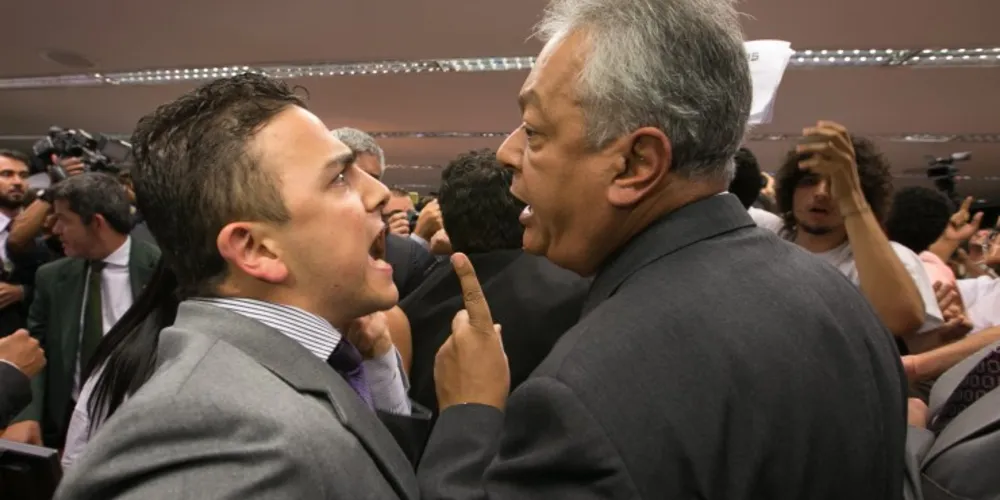 Imagem ilustrativa da imagem Aliel Machado confronta ‘bancada da bala’ em Brasília