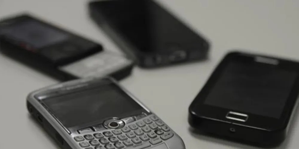 Imagem ilustrativa da imagem Procon multa operadoras por bloqueio de internet no celular