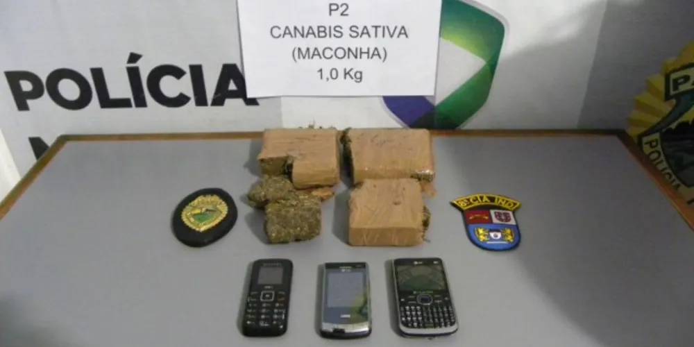 Imagem ilustrativa da imagem Denúncia anônima leva à apreensão de um quilo de maconha