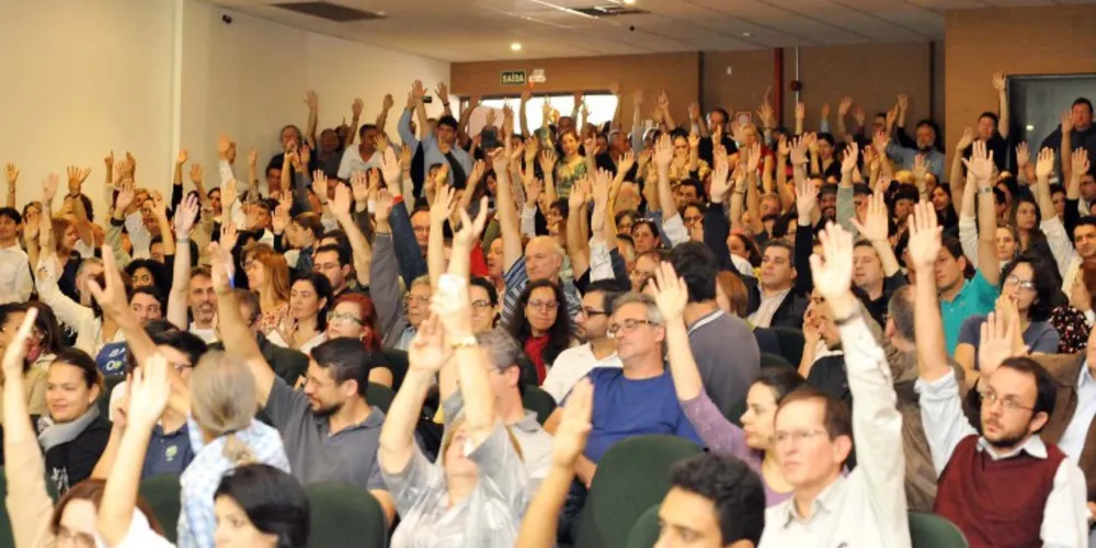 Imagem ilustrativa da imagem Termina a greve dos professores da UEL