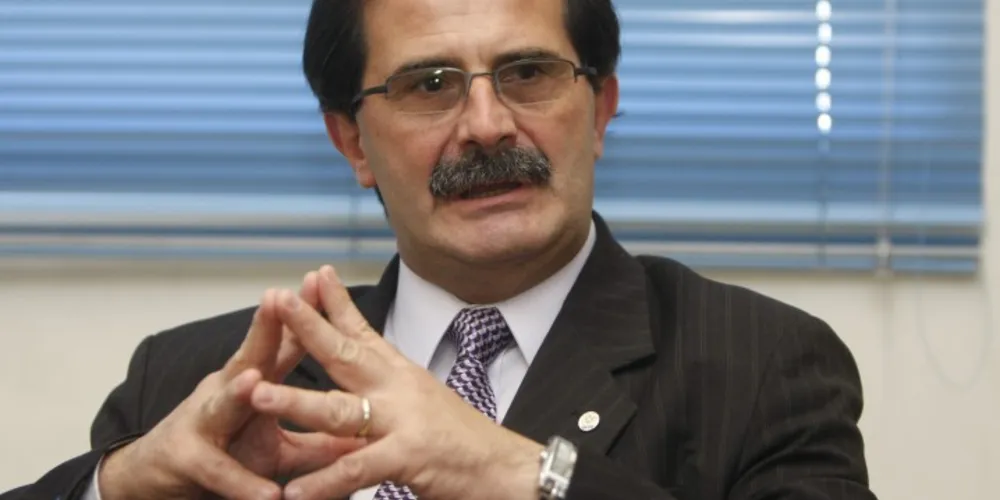 Imagem ilustrativa da imagem João Carlos libera R$ 33 milhões às universidades do PR
