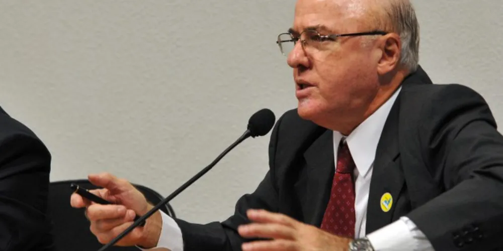 Imagem ilustrativa da imagem PF prende presidente licenciado da Eletronuclear e executivo