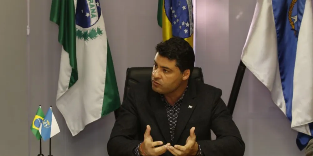 Imagem ilustrativa da imagem Marcelo Rangel anuncia novo plano de salários da Educação