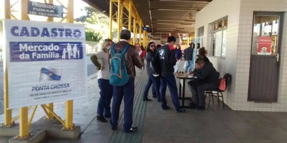 Imagem ilustrativa da imagem Abastecimento prorroga cadastro do Mercado da Família