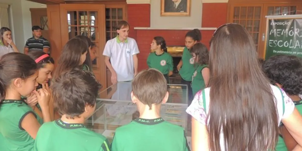 Imagem ilustrativa da imagem Museu de Jaguariaíva prorroga exposição ‘Memórias Escolares’