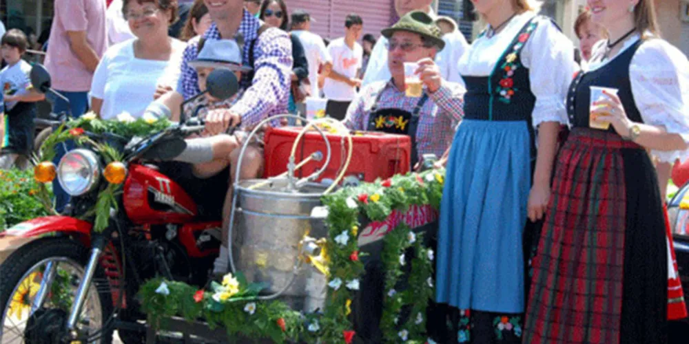 Imagem ilustrativa da imagem Entidades se unem e confirmam Oktoberfest no Paraná