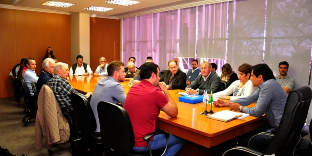Imagem ilustrativa da imagem Reunião geral discute detalhes para a 38ª Efapi