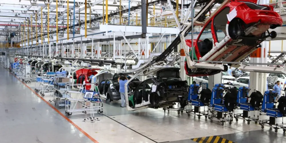 Imagem ilustrativa da imagem Produção de veículos cai 18,5% no primeiro semestre