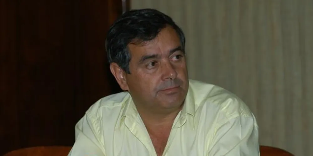 Imagem ilustrativa da imagem MP ajuíza ação contra ex-prefeito e empresários de Carambeí 