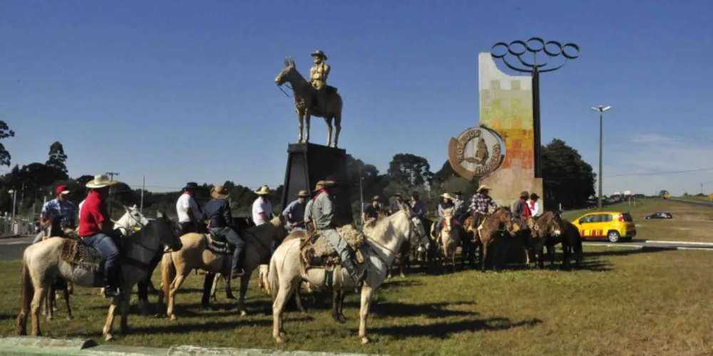 Imagem ilustrativa da imagem Piraí inaugura monumento em homenagem ao tropeirismo