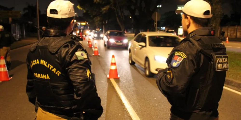 Imagem ilustrativa da imagem Detran alerta para a instalação correta de lacres em placas