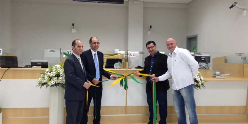 Imagem ilustrativa da imagem Sicredi inaugura em Irati maior agência da região