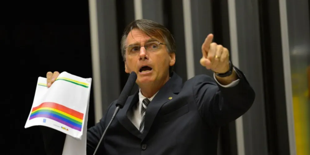 Imagem ilustrativa da imagem Deputados decidem que gays não formam família
