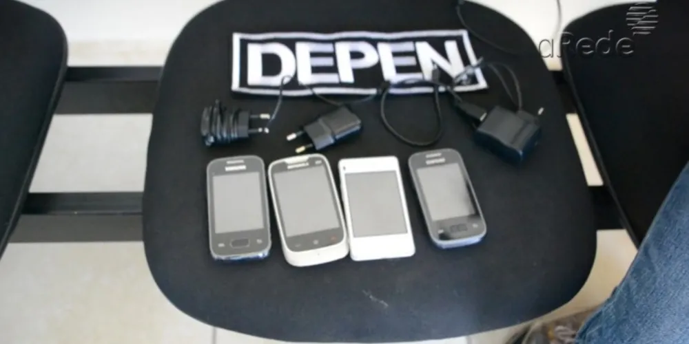 Imagem ilustrativa da imagem Preso cria perfil no Facebook e desafia polícia em Castro