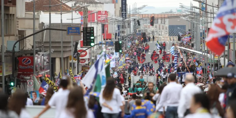 Imagem ilustrativa da imagem Desfile Cívico deve levar 13 mil pessoas à Vicente Machado