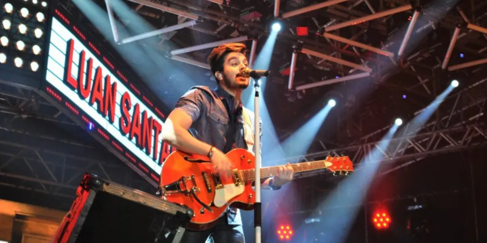 Imagem ilustrativa da imagem Confira como foi o 1º show da 38ª Efapi - Luan Santana