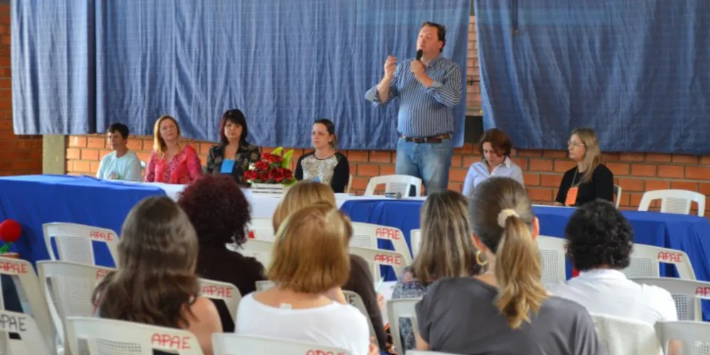 Imagem ilustrativa da imagem São Mateus do Sul discute políticas para pessoas com deficiência