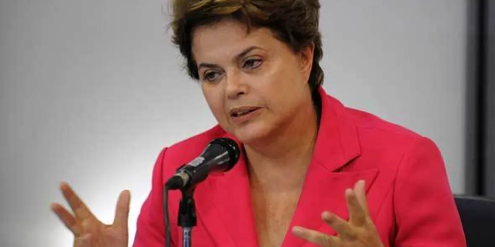 Imagem ilustrativa da imagem Pesquisa mostra que 69% reprovam governo Dilma