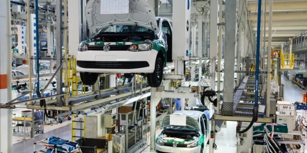 Imagem ilustrativa da imagem Produção de veículos cai 18,2% em agosto, diz Anfavea