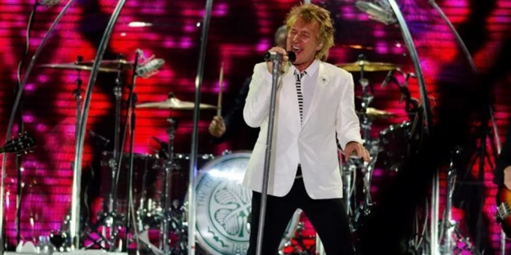 Imagem ilustrativa da imagem Rod Stewart apresenta clássicos e emociona em Curitiba