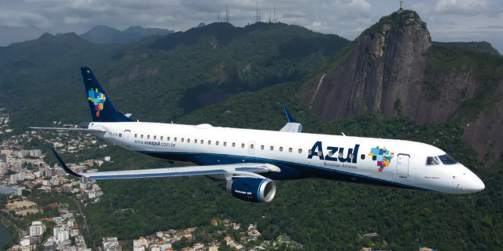 Imagem ilustrativa da imagem Avião que decolou no PR faz pouso de emergência em SP